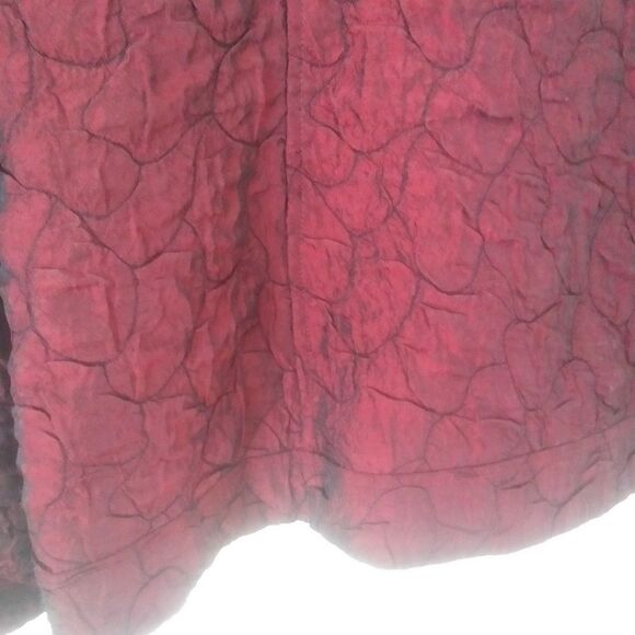 Chico's Iridescent Dark Red Open-Front Crinkle Satin Blazer, Chico's Size 1 - Picture 9 of 11